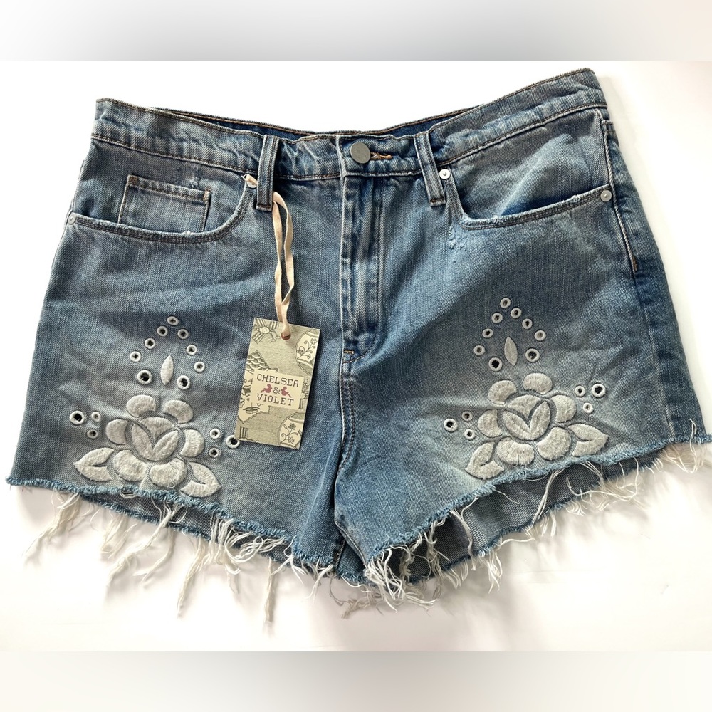 Chelsea & Violet Embroidered Raw Hem Shorts